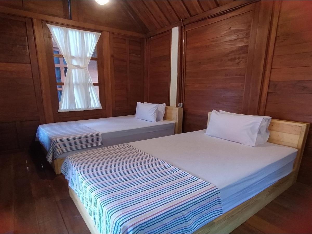 Seger Nusantara Hostel Kalisat Екстериор снимка